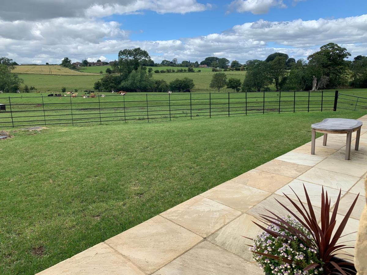 Weatherhead Farm Villa Buckingham Exterior photo