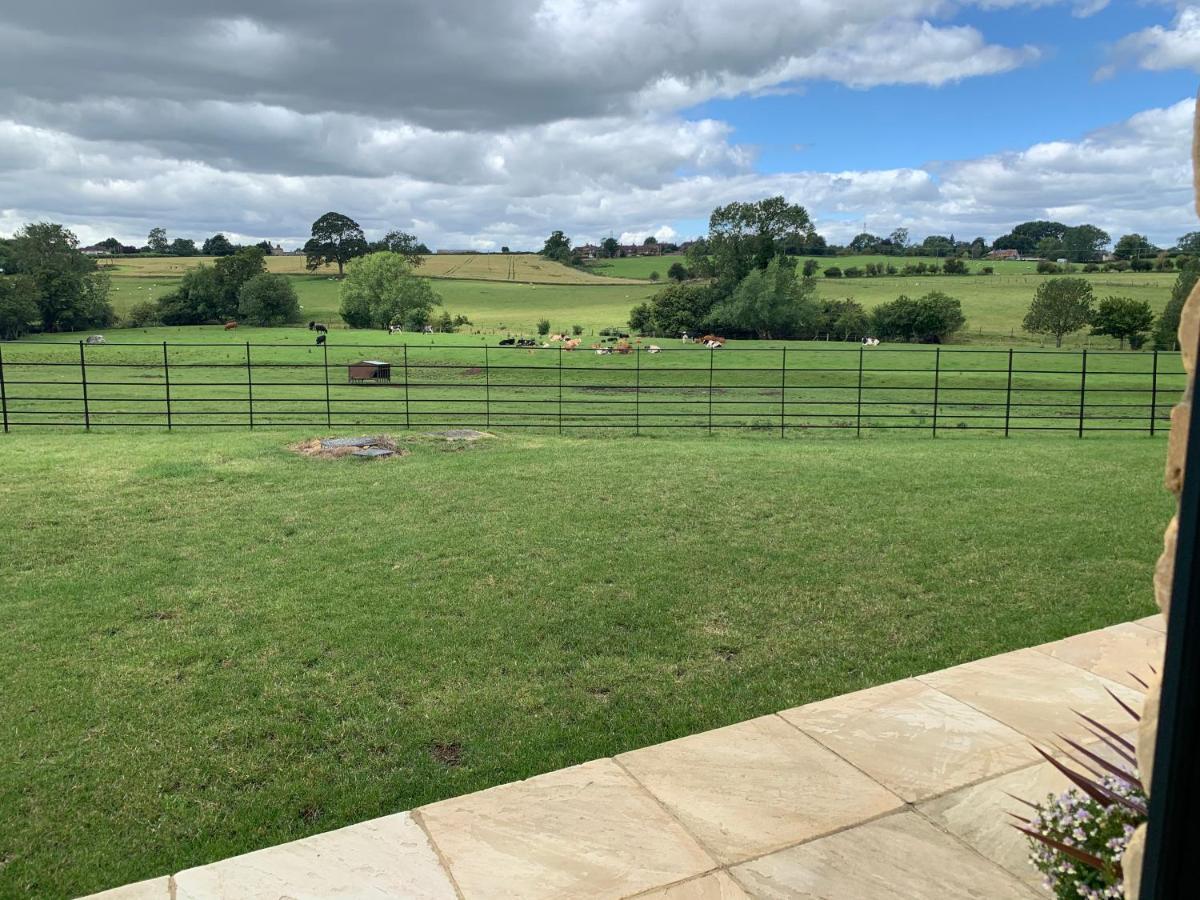 Weatherhead Farm Villa Buckingham Exterior photo